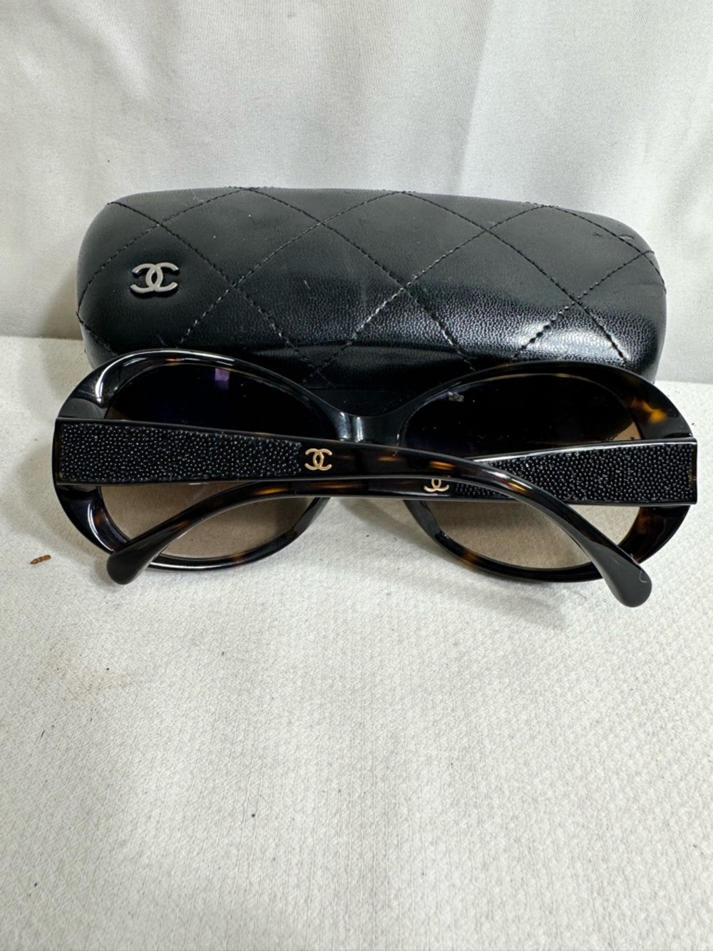 Chanel Oversized Sunglasses - Picture 2 of 12